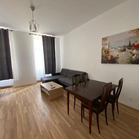 Niceapartmenthollergasse 8 Viyana Dış mekan fotoğraf